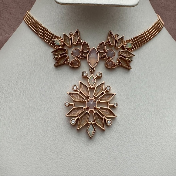Kendra Scott Isabella Rose Gold Choker - Picture 4 of 8